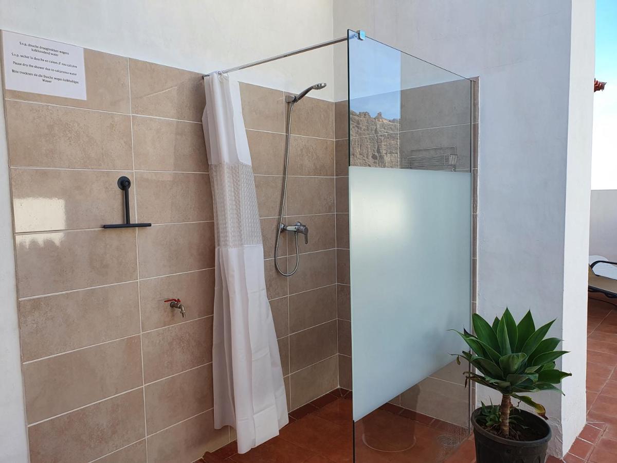 Penthouse De Roca In Poblado Marinero Apartman Acantilado de los Gigantes Kültér fotó